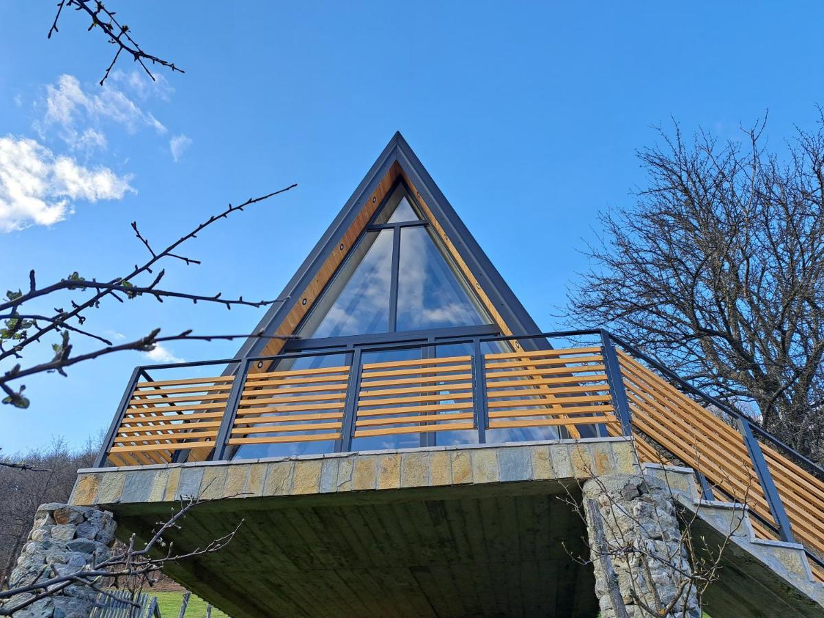 Fern Farm Tiny Home 모이코바츠 외부 사진