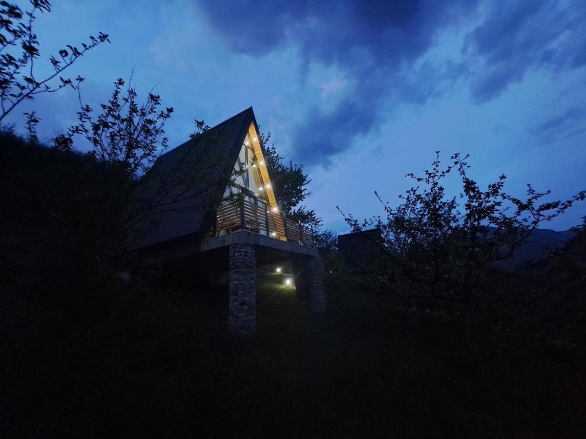 Fern Farm Tiny Home 모이코바츠 외부 사진